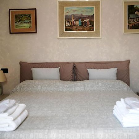 Le Cicogne Bed and Breakfast Rovereto  Exteriör bild