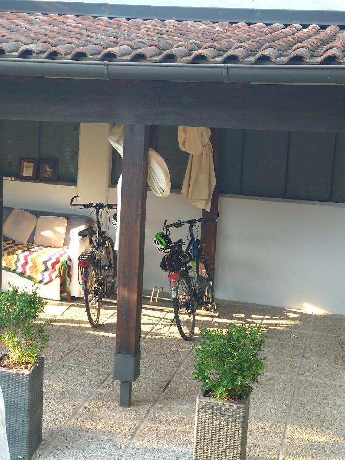 Le Cicogne Bed and Breakfast Rovereto  Exteriör bild